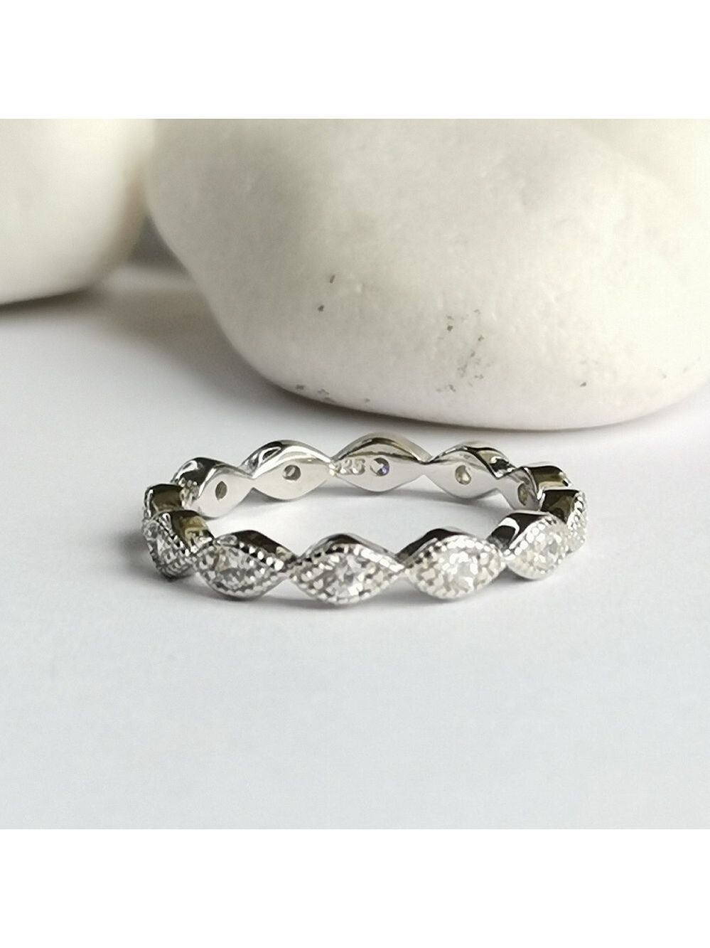 Sterling Silver CZ eternity  band ring sz 7 🆕